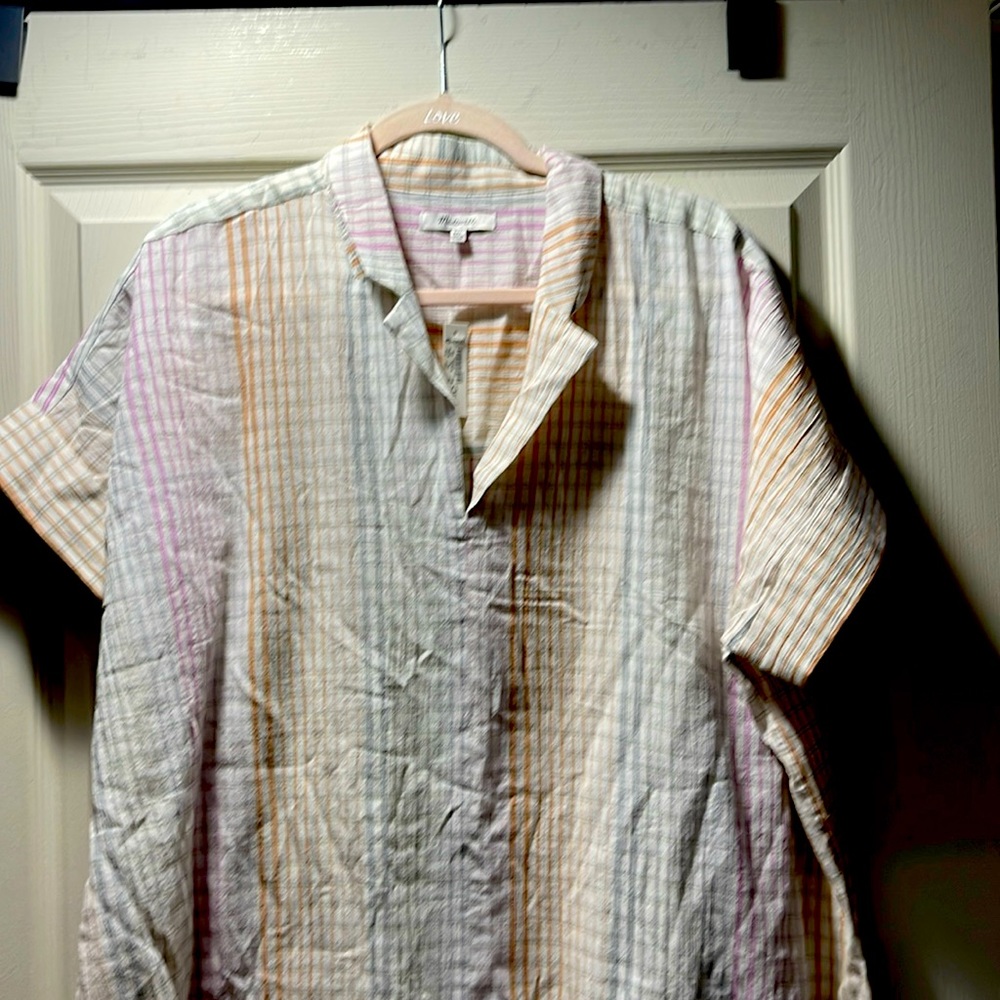 Maxwell new with tags never been worn short sleeve white top multicolor lines